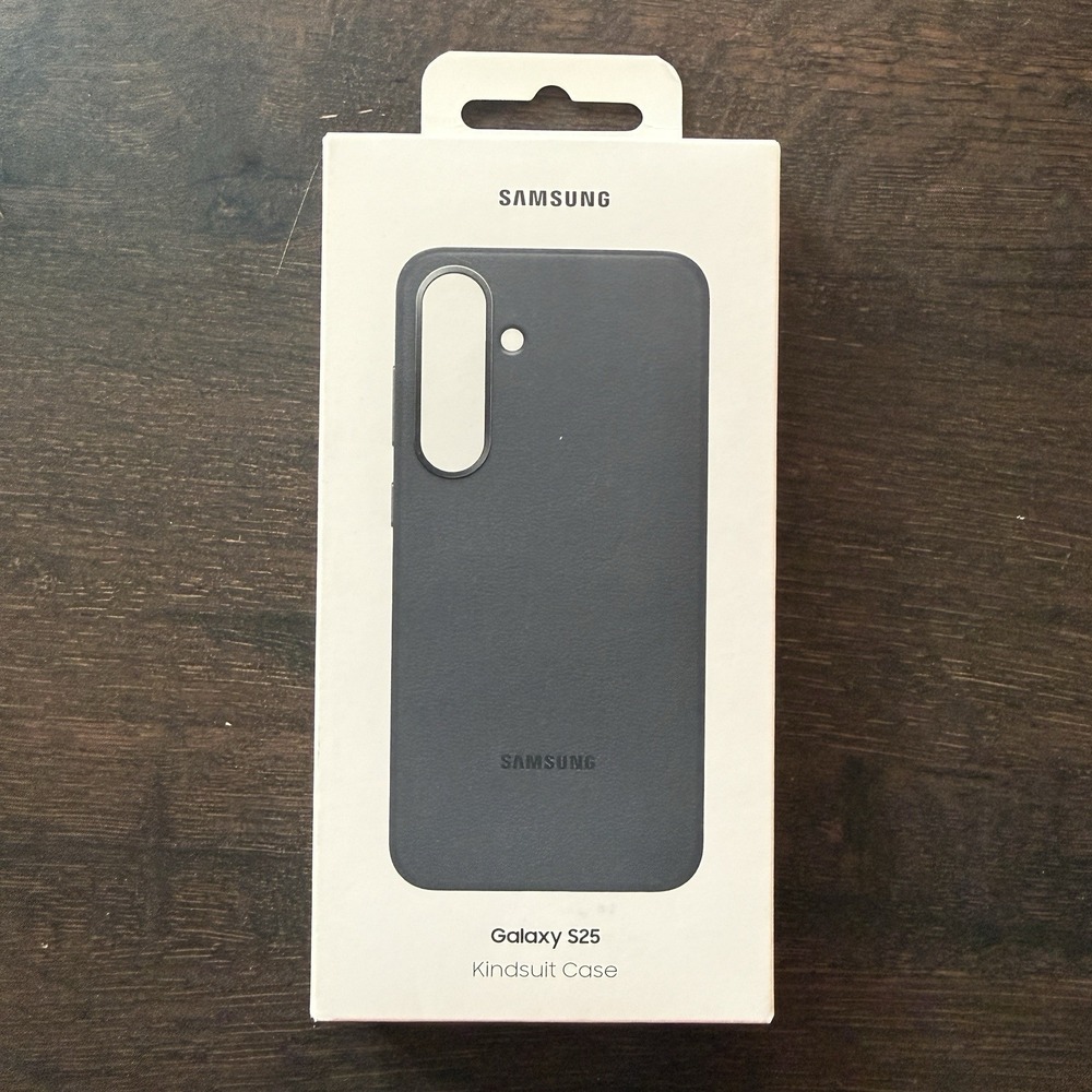 Samsung Official Kindsuit Leather Case for Samsung Galaxy S25 - Black